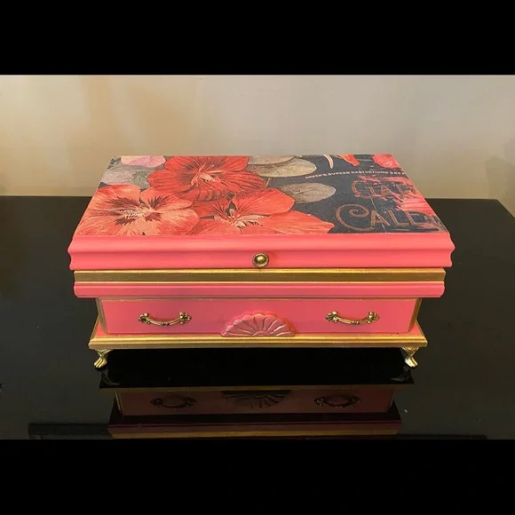 Coral and Gold Hand Paintef Vintage Jewelry Box